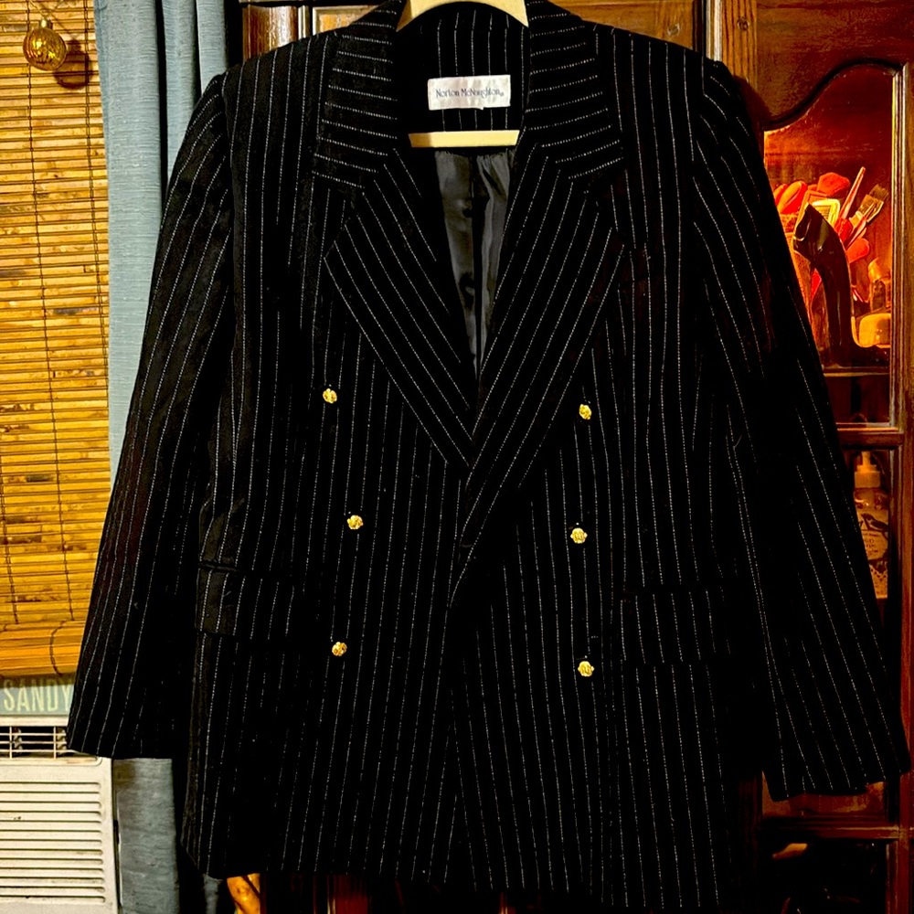 Blazer Black Gold Buttons